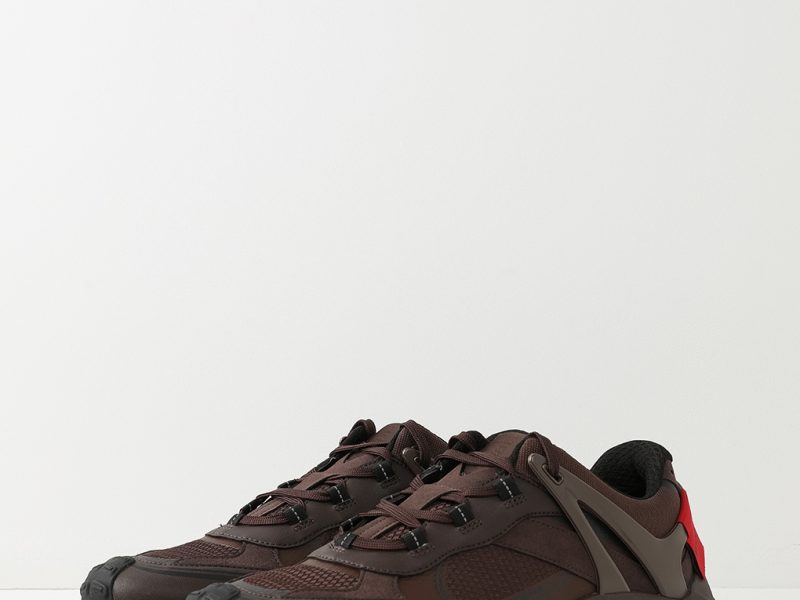 Hugo: Больше, чем просто кроссовки – Искусство Свободы на Каждом Шагу